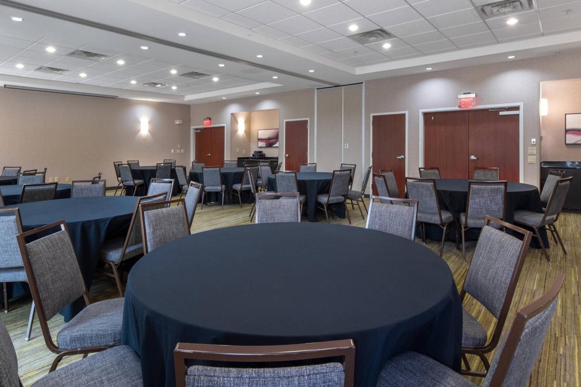 Courtyard Fort Worth West At Cityview Екстериор снимка