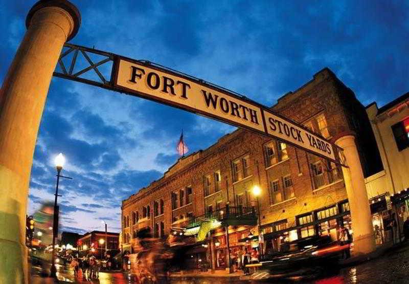 Courtyard Fort Worth West At Cityview Удобства снимка